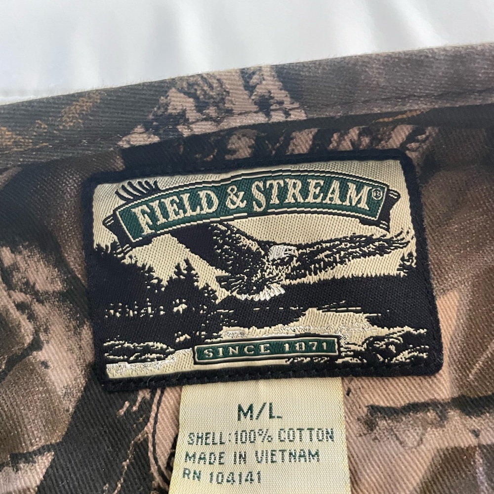Field & Stream hunting/fishing vest - Picture 4 of 4